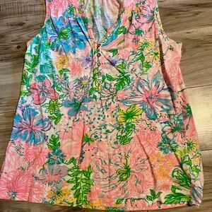 Size M Lilly Pulitzer Pink and Blue Graphic Sleeveless Tank Top